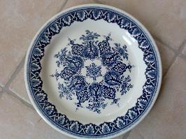 Plat en faience bleu - Gien