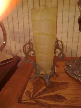 Vase conique vert pâle Pallme Koenig