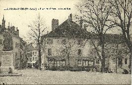 Carte postale Thonon - place Château et Grand'Rue-1925-28 