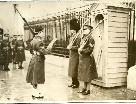 Photo garde canadienne à Buckingham - v.1932