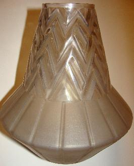 Vase Etling conique Art Déco