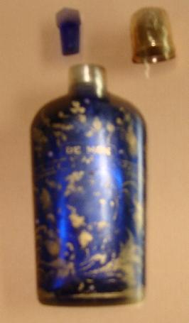 Flacon parf.GB - cristal coul.bleu Sèvres - bouchon or